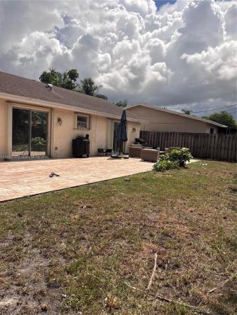 Windward Isle, 11540 NW 33rd St, Sunrise, Florida 33323, image 1