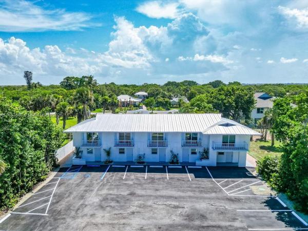 Fort Pierce Shores, 2305 Tamarind Dr #6, Fort Pierce, Florida 34949, image 1