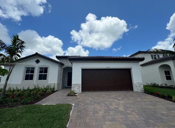2923 SE 23rd Ave #2923, Unincorporated Dade County, Florida 33035, image 1