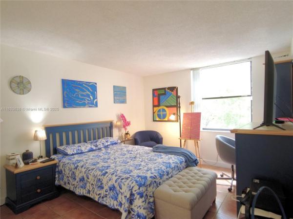 Promenade At Kendale Lakes, 14311 N Kendall Dr #301A, Kendall, Florida 33186, image 2