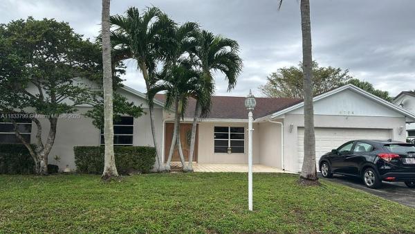 9724 SW 114th Ct #1, Unincorporated Dade County, Florida 33176, image 1