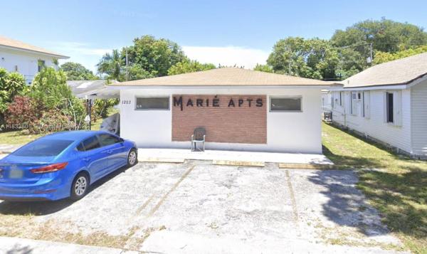 St James Court, 1203 N 17th Ct 0, Hollywood, Florida 33020, image 1