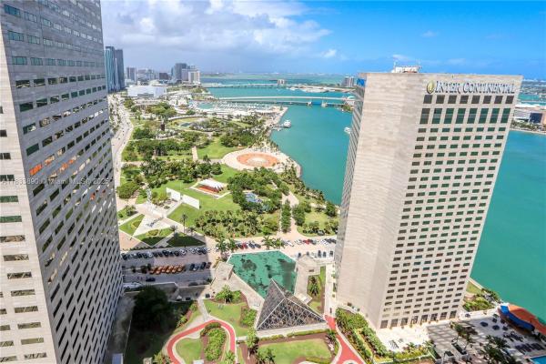 One Miami West, 325 S Biscayne Blvd 3918, Miami, Florida 33131, image 1