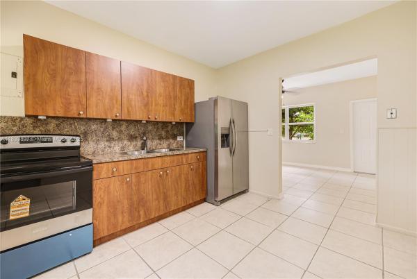 145 NW 119th St, Miami, Florida 33168, image 1