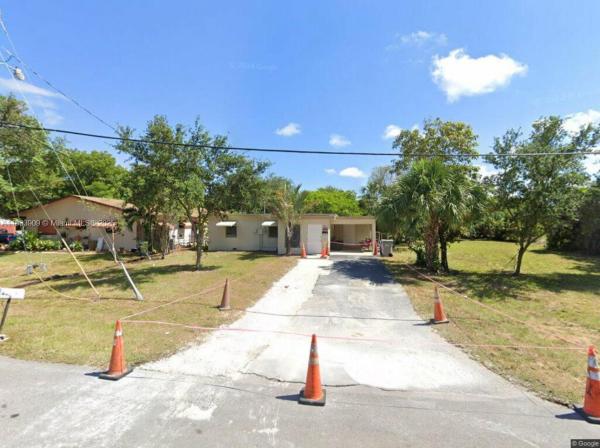 Fairview, 894 SW 9th Ct, Pompano Beach, Florida 33060, image 1