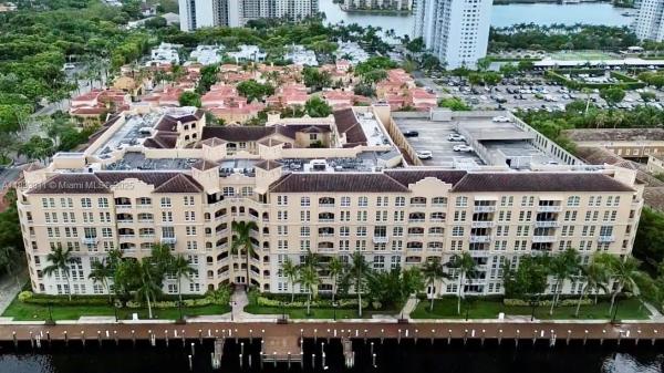 Alaqua, 3001 NE 185 St 112, Aventura, Florida 33180, image 1