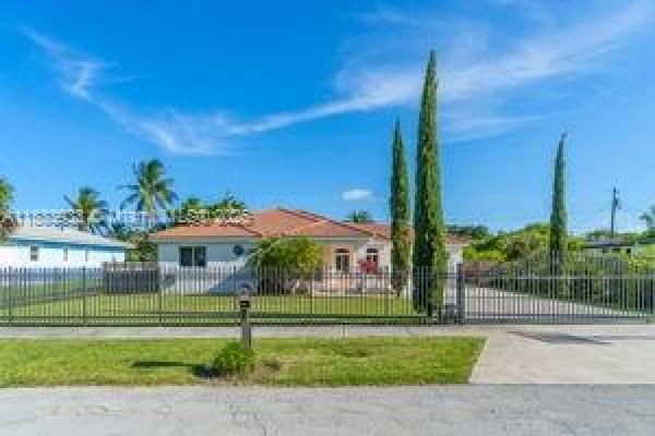 10710 SW 218th St, Miami, Florida 33170, image 1
