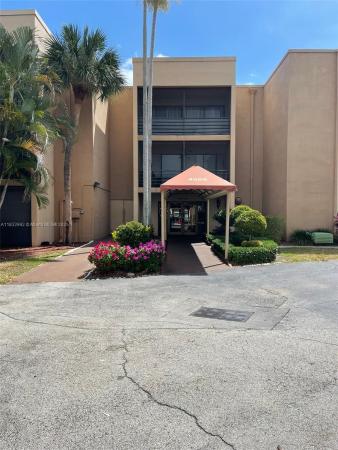 Emerald Hills, 4000 N Hills Dr #32, Hollywood, Florida 33021, image 1