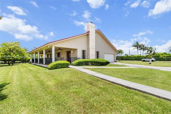 17320 SW 236th St, Homestead, Florida 33031, image 1