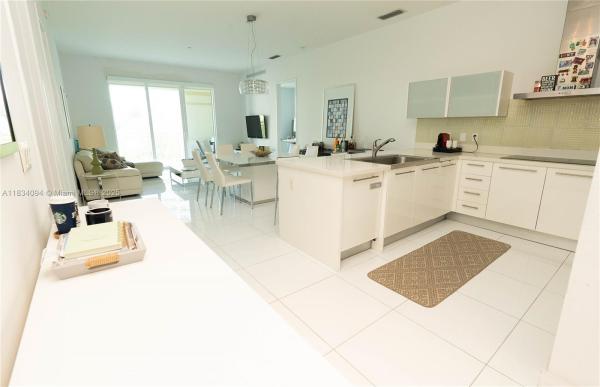 St Tropez On The Bay, 150 Sunny Isles Blvd #1-TH403, Sunny Isles Beach, Florida 33160, image 2
