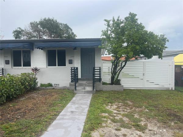 Englewood, 1367 SW 37th Ave #1365, Miami, Florida 33145, image 1
