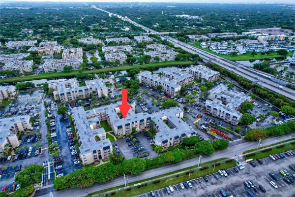 Kings Creek South, 7745 SW 86th St #D-222, Kendall, Florida 33143, image 2