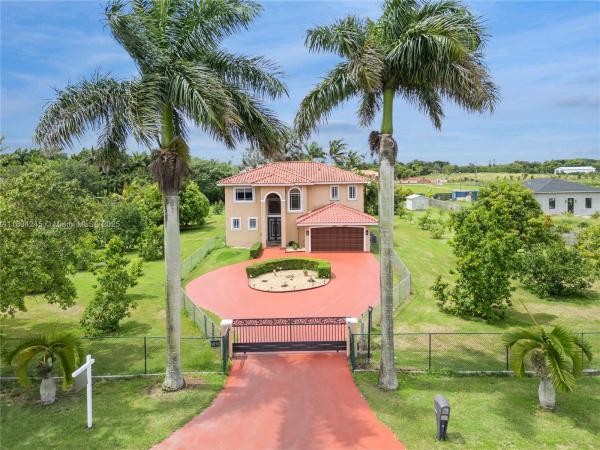 19520 SW 206th St, Miami, Florida 33187, image 1