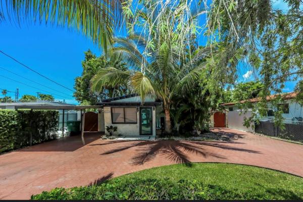 6528 SW 30th St #1, Unincorporated Dade County, Florida 33155, image 1