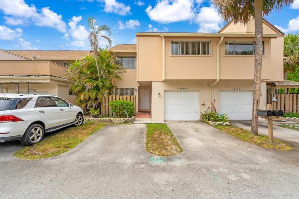Townhouses At Jacaranda, 8256 NW 9th Ct #2, Plantation, Florida 33324, image 1