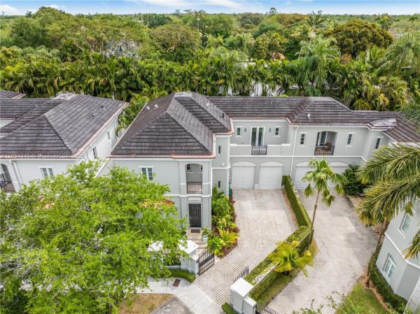 French Village, 10155 SW 75th Pl, Pinecrest, Florida 33156, image 3
