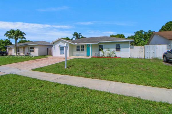 North Lauderdale Village, 960 SW 83rd Ave, North Lauderdale, Florida 33068, image 2