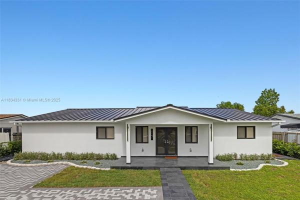 South Miami Heights Residential, 20221 SW 118th Ave, South Miami Heights, Florida 33177, image 2