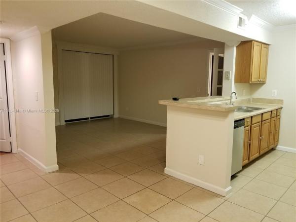 Windward Lakes At Palm-Aire, 3995 W Mcnab Rd #B105, Pompano Beach, Florida 33069, image 1