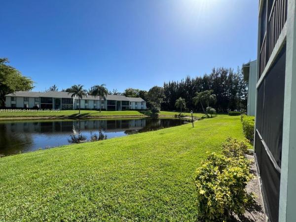 3606 Alder Dr #F2, West Palm Beach, Florida 33417, image 1