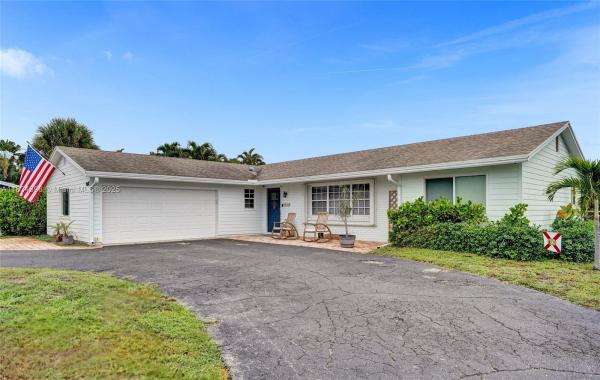 Lake Clarke West, 7735 Edgewater Dr, Lake Clarke Shores, Florida 33406, image 1
