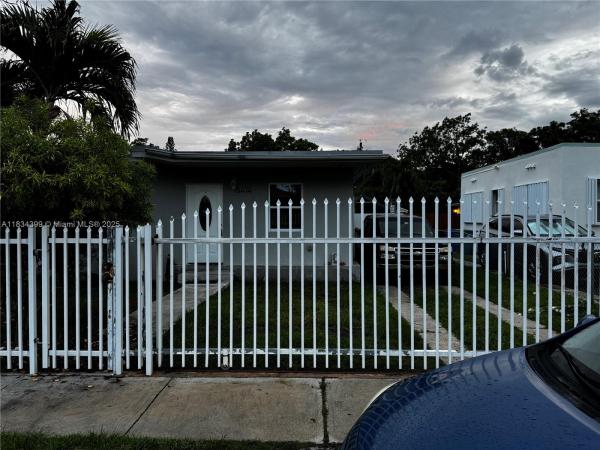 Silver Bluff Homesites, Miami, Florida 33133, image 1