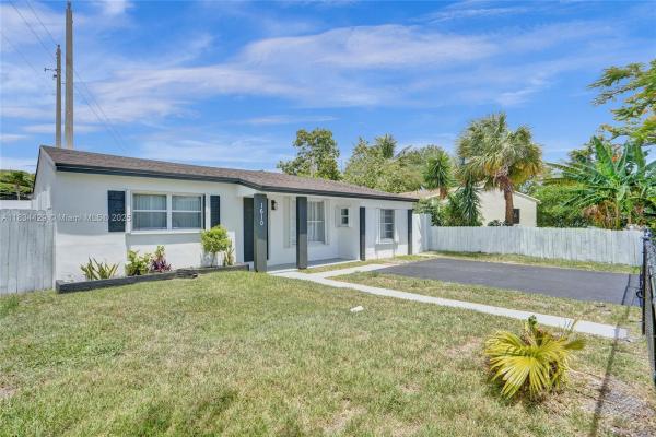 South Hollywood, 1610 S 29th Ave, Hollywood, Florida 33020, image 2