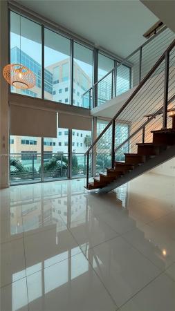 Wind, 350 S Miami Ave 302, Miami, Florida 33130, image 1