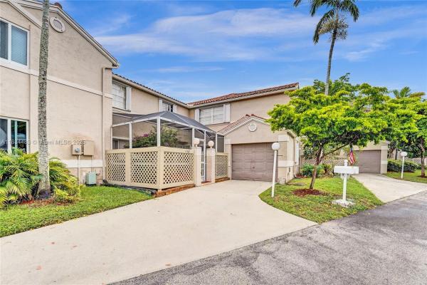 Embassy Courts, 11167 Long Boat Dr, Cooper City, Florida 33026, image 2