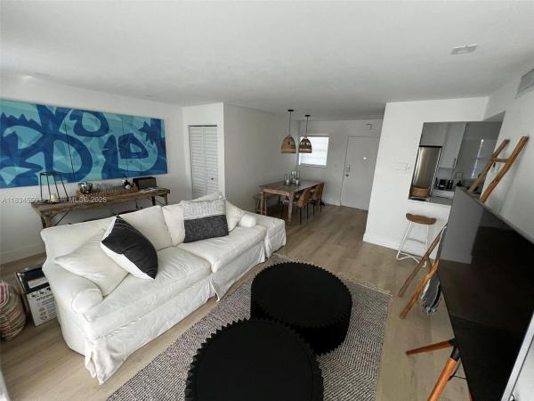Meridian Plaza, 221 Meridian Ave #401, Miami Beach, Florida 33139, image 1