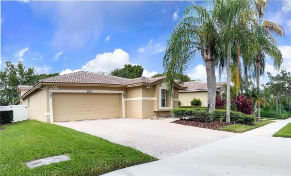 Sapphire Shores, 16410 Sapphire Bnd, Weston, Florida 33331, image 1