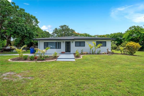 Sunshine Ranches, 4660 SW 128th Ave, Southwest Ranches, Florida 33330, image 1