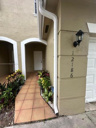 Pelican Pointe, Pembroke Pines, Florida 33025, image 1