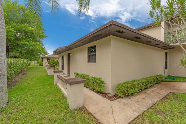 13926 SW 46 Ter 351, Unincorporated Dade County, Florida 33175, image 1