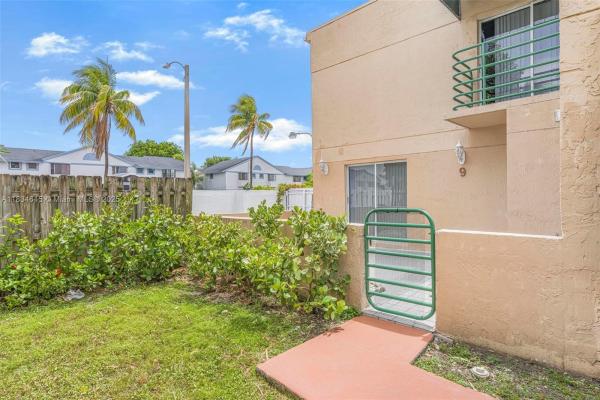 11955 SW 18 Ter 9, Unincorporated Dade County, Florida 33175, image 1