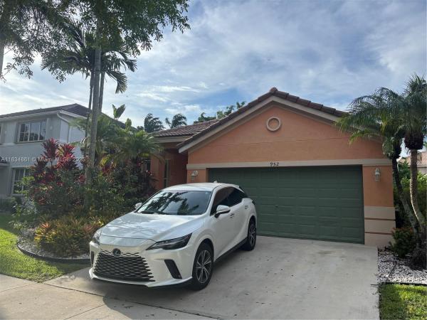 The Preserve, 952 Sunflower Cir, Weston, Florida 33327, image 1