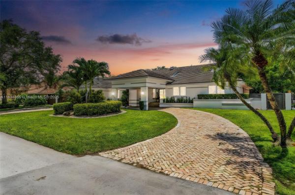 Old Cutler Shores, 17940 SW 83rd Ave, Palmetto Bay, Florida 33157, image 2