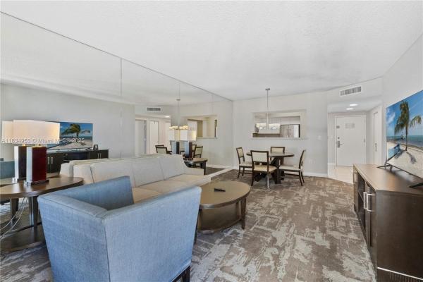 DoubleTree By Hilton Ocean Point Resort & Spa, 17375 Collins Ave #1004, Sunny Isles Beach, Florida 33160, image 2