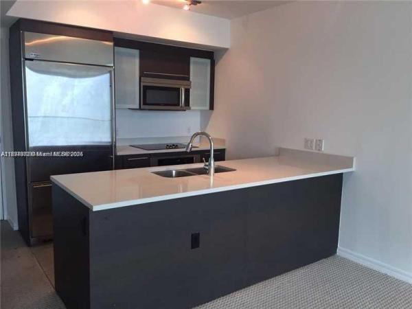 500 Brickell West, 55 SE 6th St #3006, Miami, Florida 33131, image 1