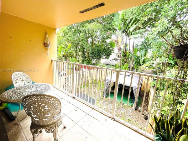 Puerta Del Sol, 9974 N Kendall Dr #1033, Kendall, Florida 33176, image 3