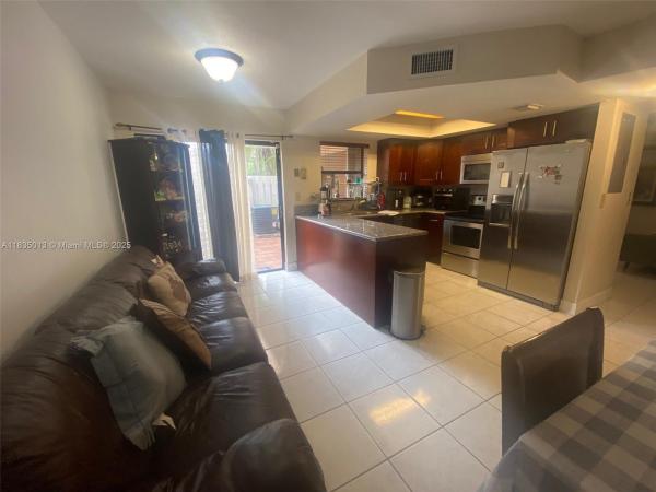 11800 SW 80th St #114, Unincorporated Dade County, Florida 33183, image 1