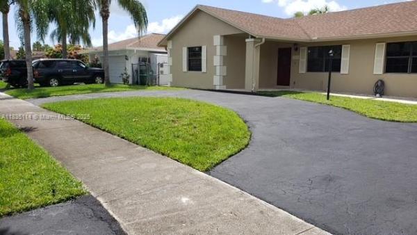 Orange Tree Lakes, 12600 SW 10th Ct, Davie, Florida 33325, image 3