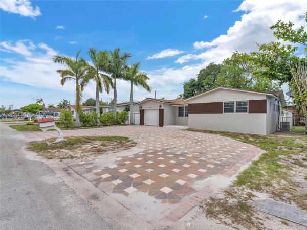 Welwyn Park, 6525 SW 18th St #6525, Miramar, Florida 33023, image 1
