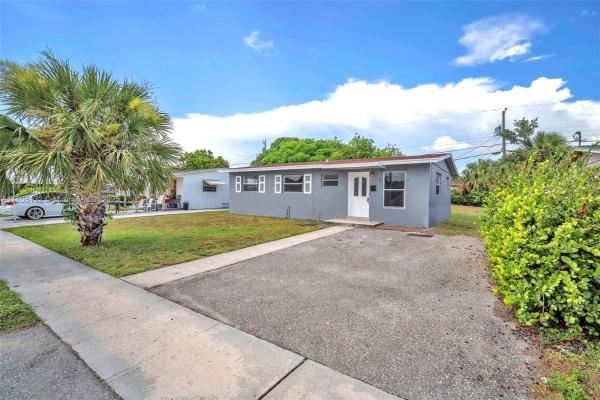 Roosevelt Estates, 1408 9th St, West Palm Beach, Florida 33401, image 1