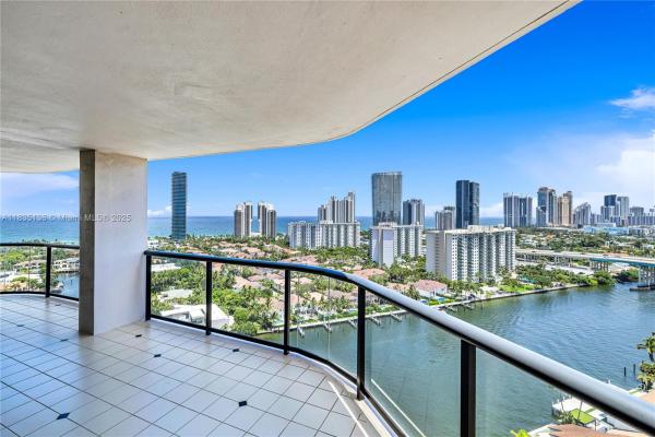 Turnberry Isle South, 19667 Turnberry Way #23A/B, Aventura, Florida 33180, image 2