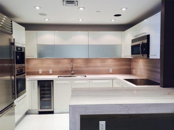 Jade Ocean, 17121 Collins Ave 2803, Sunny Isles Beach, Florida 33160, image 1