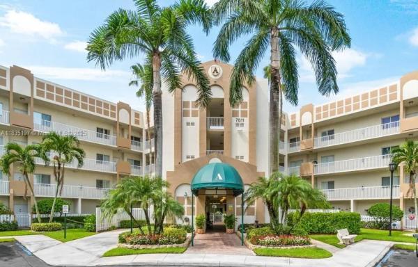 Southampton, 7611 Southampton Ter #102, Tamarac, Florida 33321, image 1