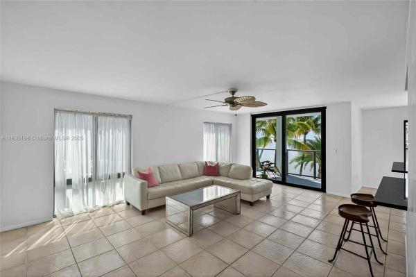 1600 South Bayshore Ln, 1600 S Bayshore Ln #3A, Miami, Florida 33133, image 3
