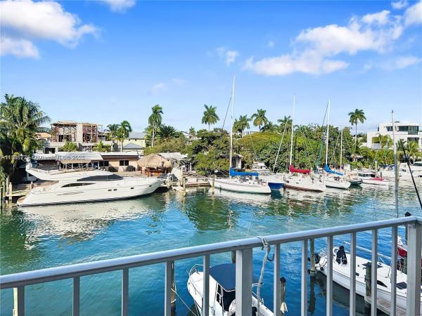 Cromwell East, 1777 SE 15th St #302, Fort Lauderdale, Florida 33316, image 1