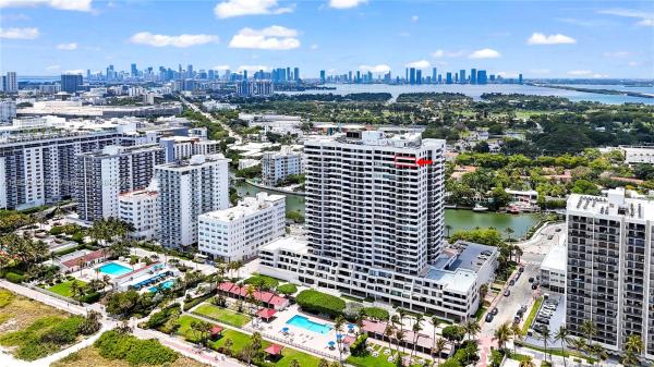 Club Atlantis, 2555 Collins Ave #PH-101, Miami Beach, Florida 33140, image 3